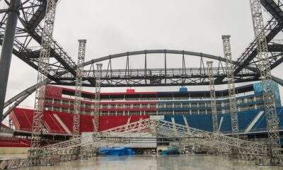 bumbódromo recebe megaestrutura para lançamento do festival de parintins 2026 nesta sexta (2003)