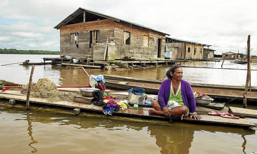 como vivem as comunidades ribeirinhas do amazonas cultura e rotina