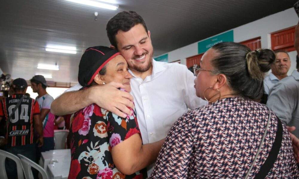 prefeito renato junior realiza primeiro ato da gestão próximo ao povo no mercado municipal adolpho lisboa e visita feiras do centro (5)