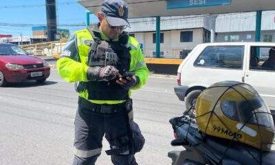 prefeitura autua 47 condutores e remove veículos por estacionamento irregular em manaus 3