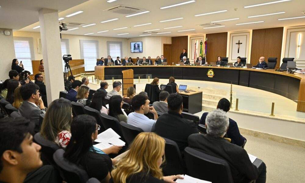 tce am multa presidente da câmara de manacapuru em r$ 22,7 mil por falhas no portal da transparência