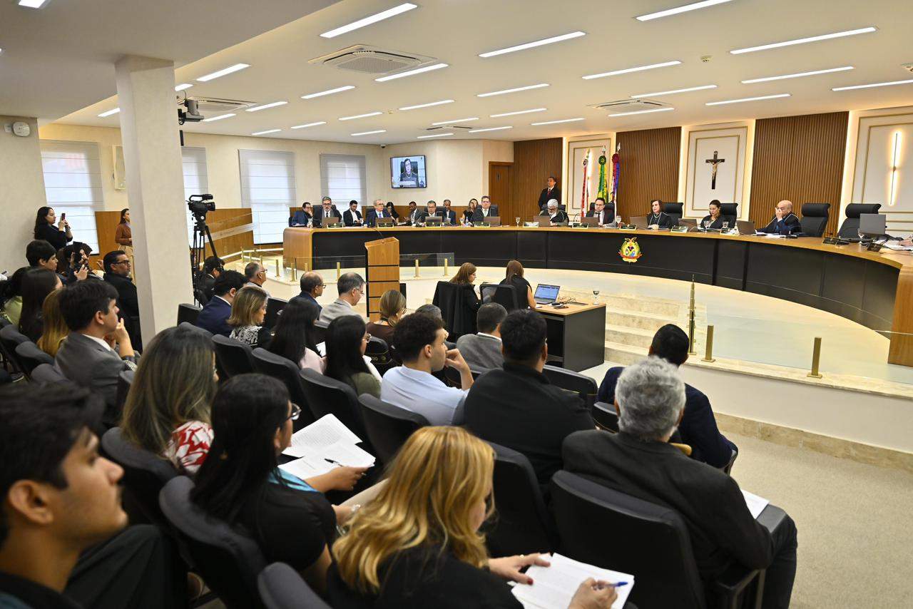 tce am multa presidente da câmara de manacapuru em r$ 22,7 mil por falhas no portal da transparência