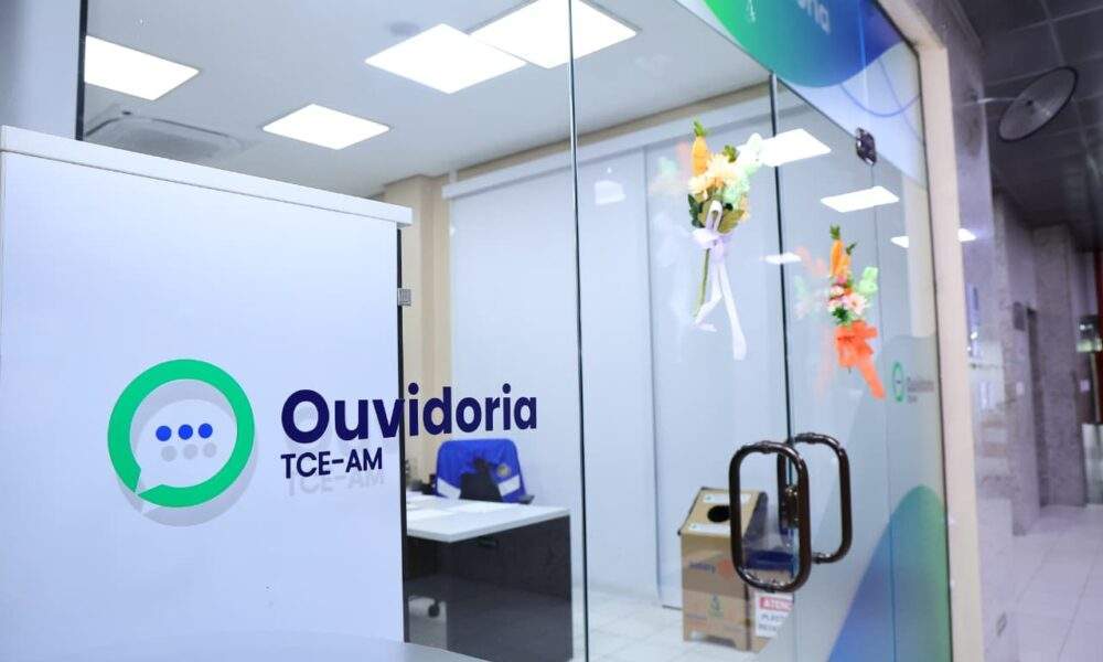 tce am reforça papel da ouvidoria no diálogo com a sociedade no dia nacional do ouvidor