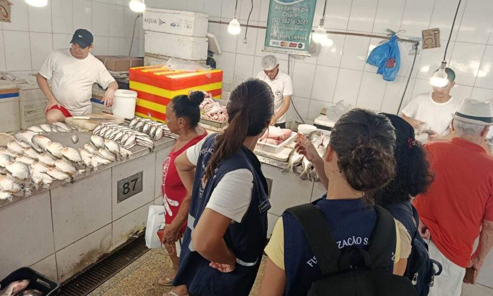 visa manaus dá continuidade à operação ‘semana santa’ com inspeções orientativas em feiras da cidade