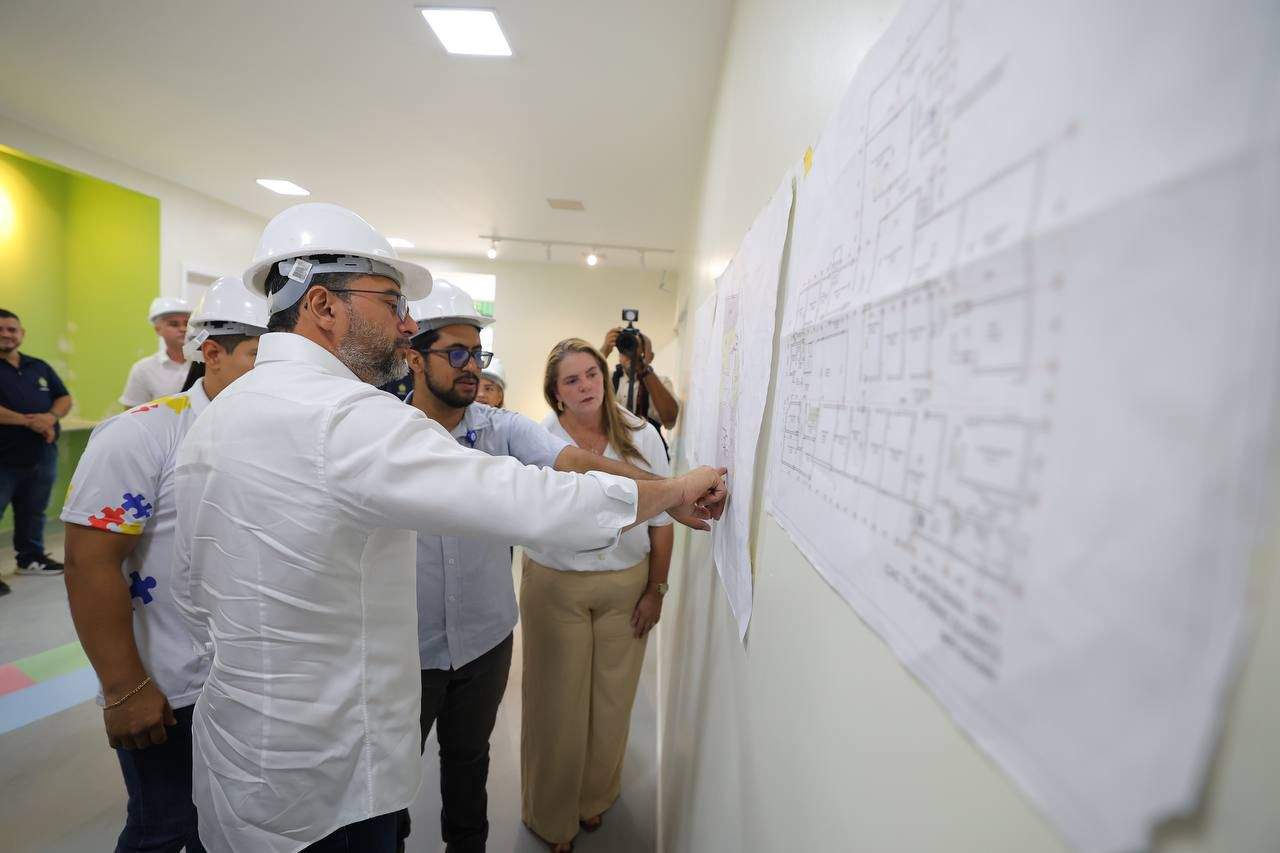 wilson lima vistoria obras do terceiro caic tea que será entregue pelo governo do amazonas (2)