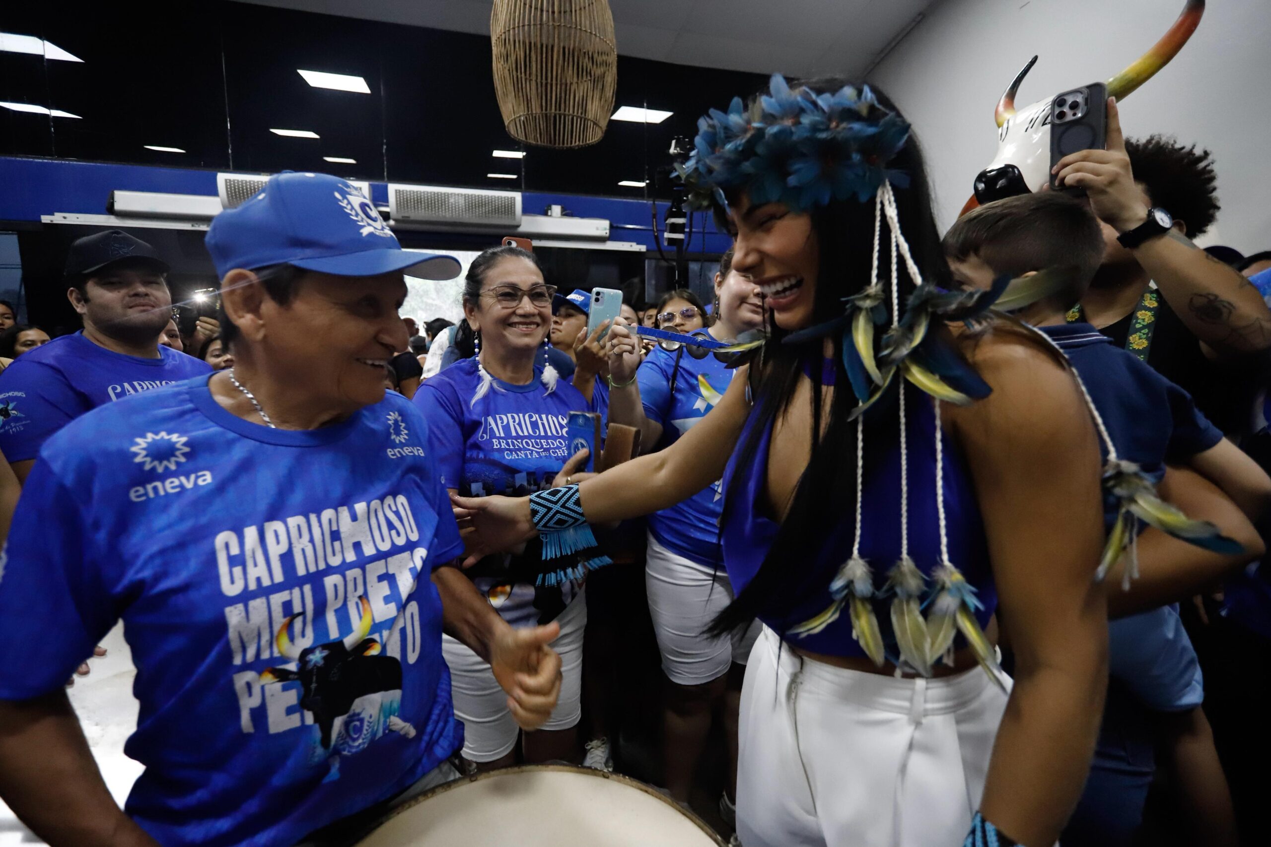 após bbb, marciele albuquerque retorna a parintins e é recebida com festa (3)