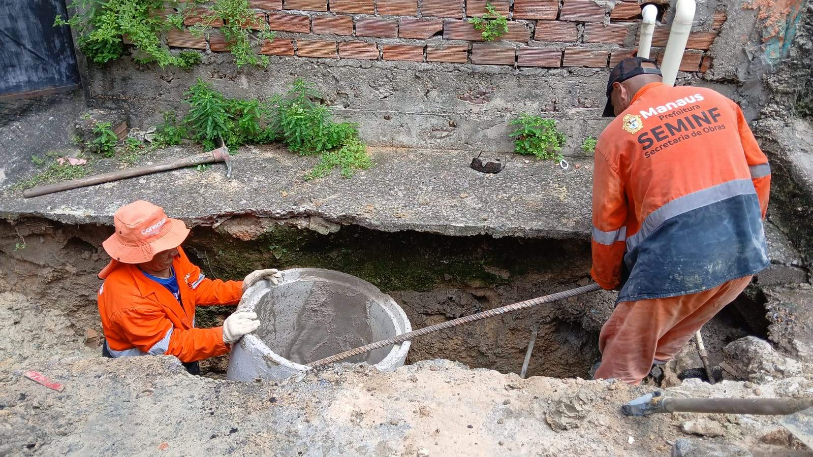 prefeitura de manaus elimina pontos de alagamento e recupera drenagem no zumbi dos palmares