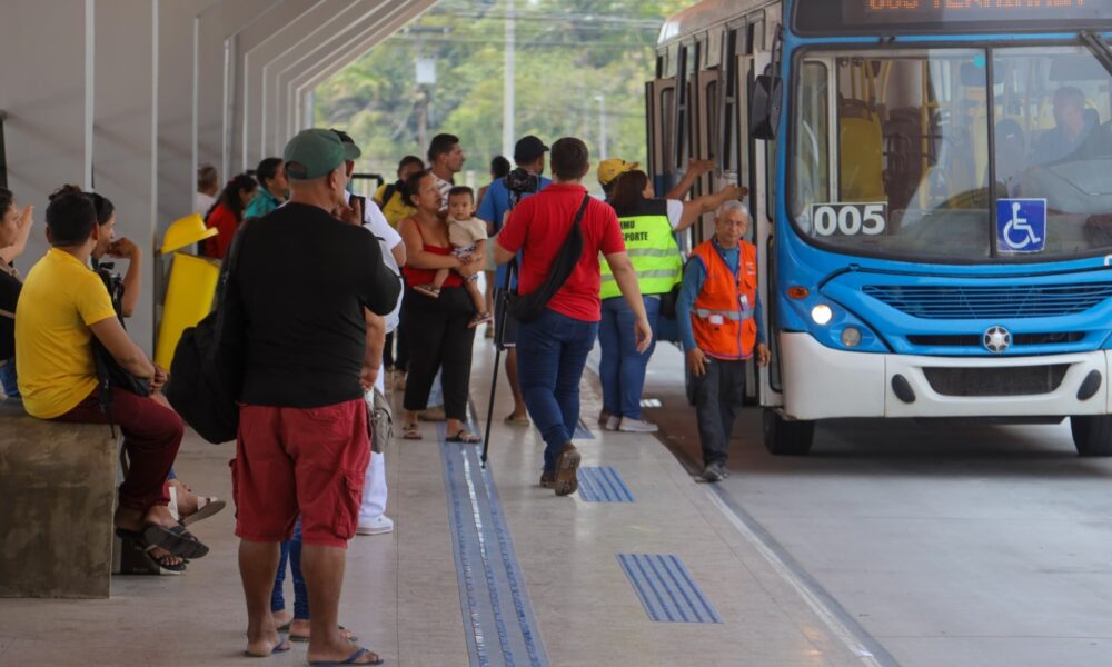 prefeitura impulsiona crescimento do transporte coletivo com medidas que beneficiam usuários e atingem a média diária de 512 mil passagens em manaus 4