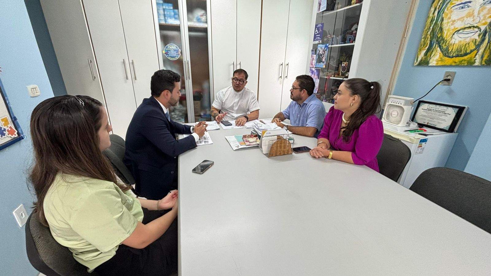 prefeitura recebe visita do mp am no eamaar e discute ampliação de atendimentos a pessoas com tea em manaus 2