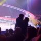 vÍdeo tigre salta em direção ao público após grade ceder em circo na rússia