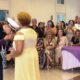 baile ‘rosas de maio’ emociona idosas em manaus e reforça ações de acolhimento social do governo do amazonas (3)