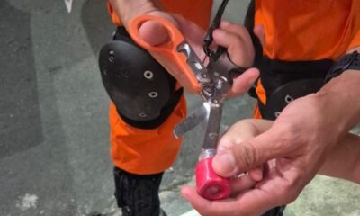 criança de 4 anos fica com dedo preso em pote de massinha e é resgatada pelos bombeiros em manaus