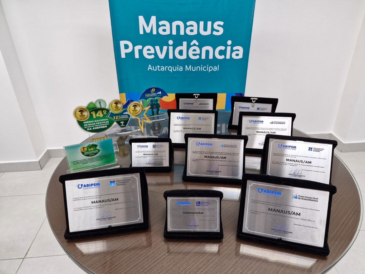 manausprev (4)