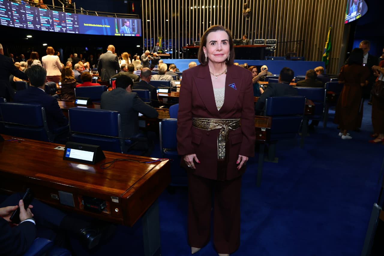 presidente do tce am acompanha promulgação de pec que reconhece tribunais de contas como essenciais