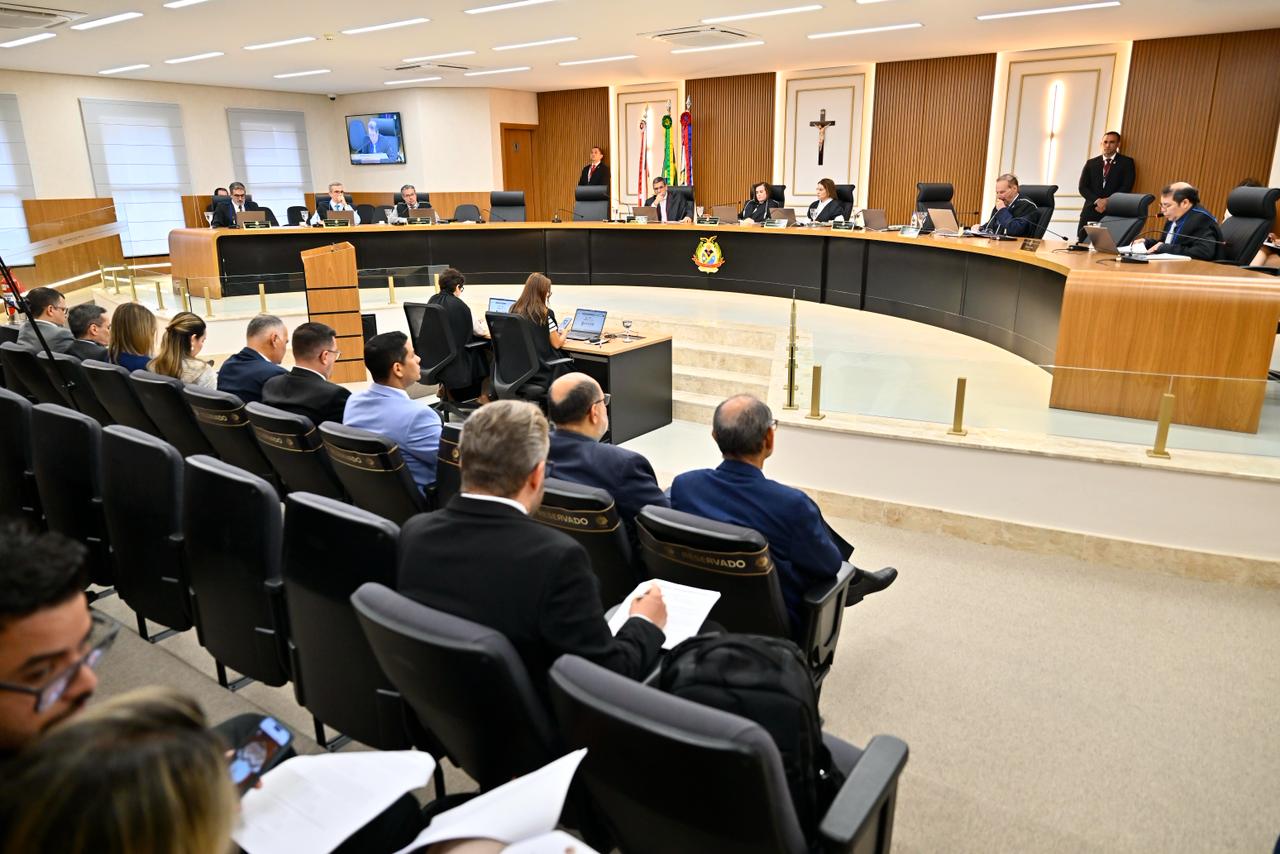 tce am mantém multa a ex prefeito de urucurituba por contratação irregular de professores