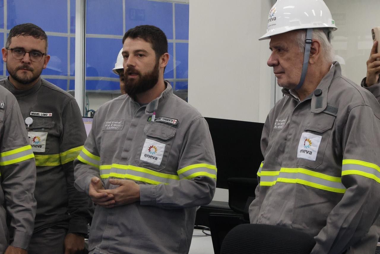 vice governador serafim corrêa destaca força energética do amazonas durante visita ao complexo azulão, em silves (4)