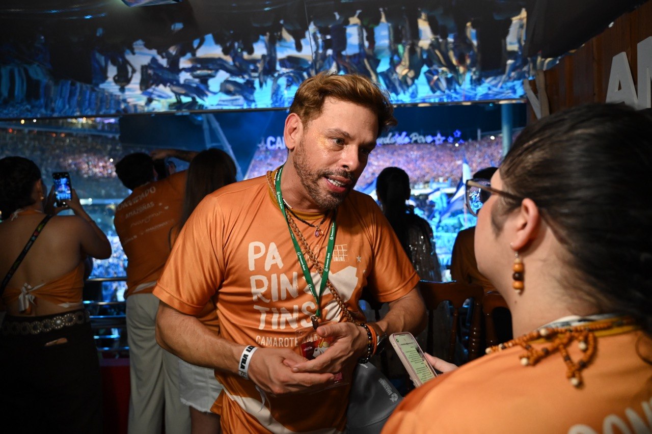 amazonastur convida revistas veja e forbes para vivenciar a experiência do festival de parintins (2)