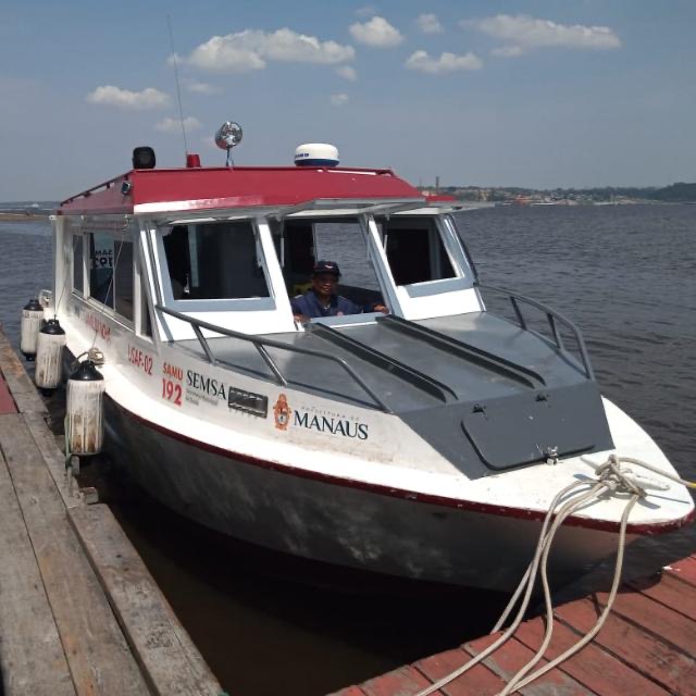 ambulancha (1)