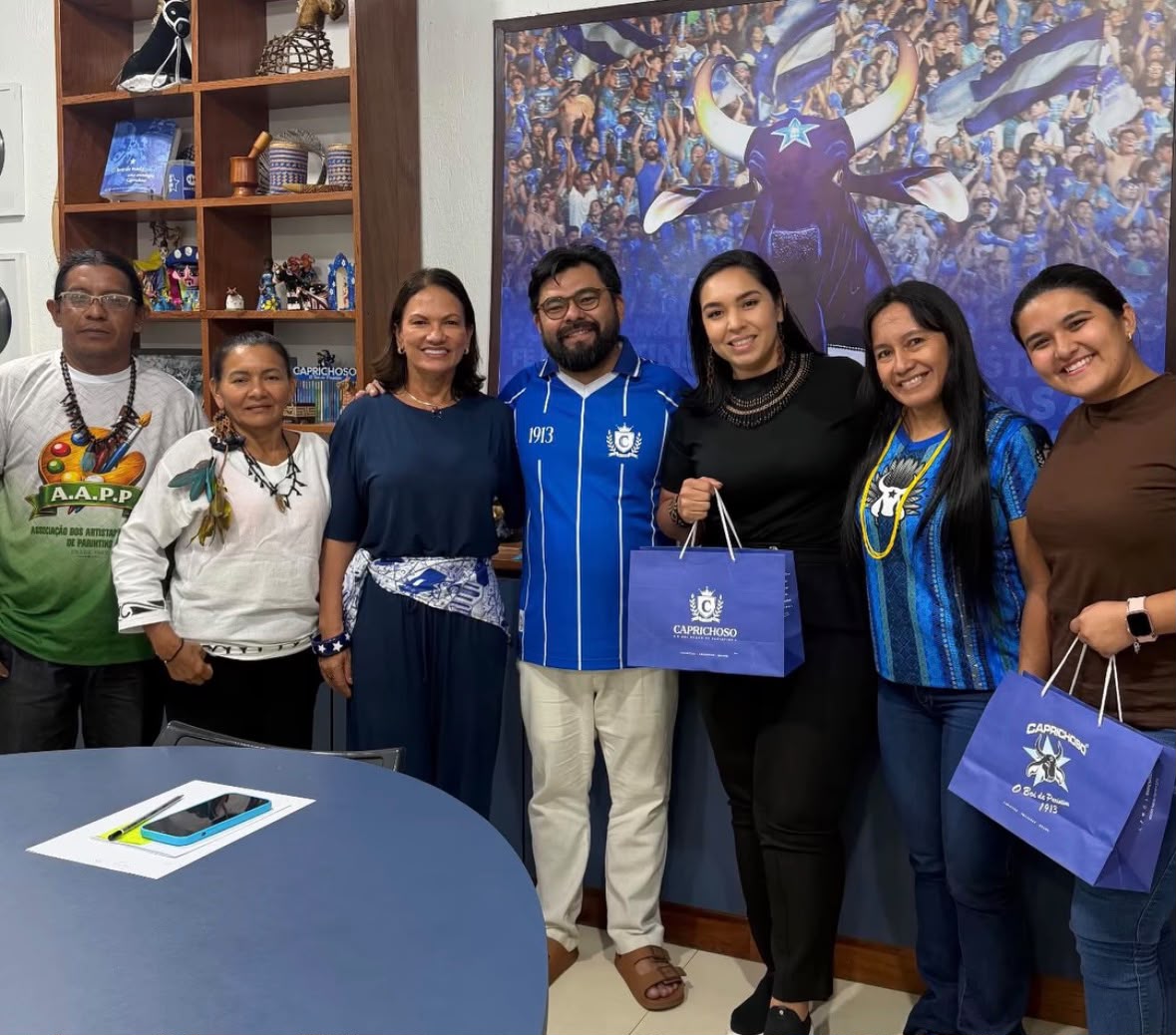 boi caprichoso e ministério dos povos indígenas discutem parceria para feira intercultural em parintins