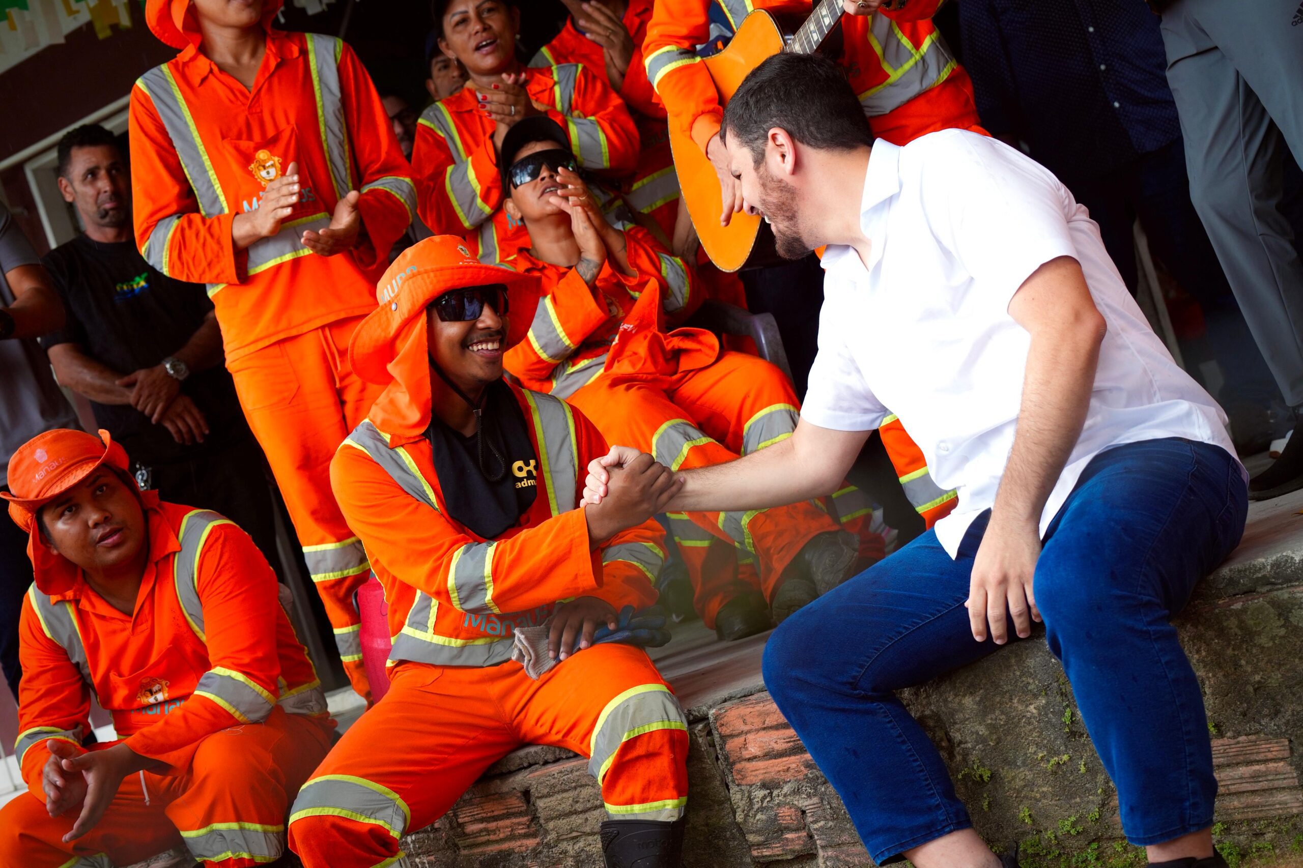 prefeito renato junior leva prefeitura inteira para o bairro cidade de deus com serviços integrados de asfalto, limpeza urbana e ações sociais 8