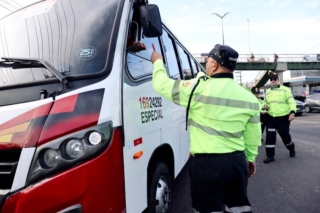 prefeitura lança operação ‘mobilidade segura’ e intensifica fiscalização no trânsito de manaus 5