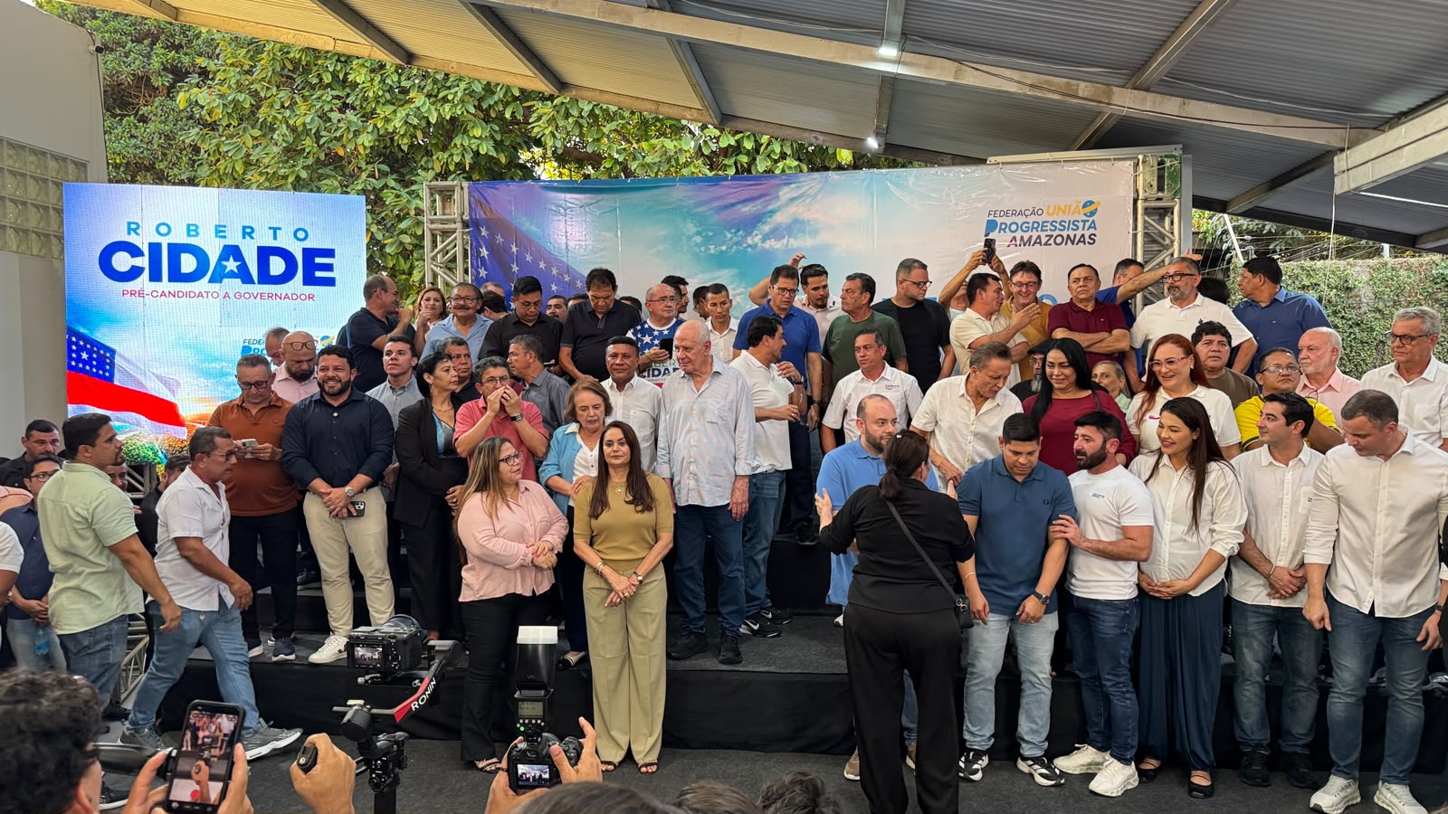 roberto cidade anuncia pré candidatura ao governo do amazonas durante evento da união progressista (2)