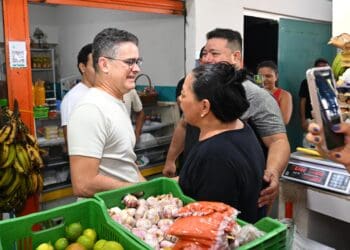david almeida visita feiras em manaus e apresenta propostas para fortalecer produção no interior (1)