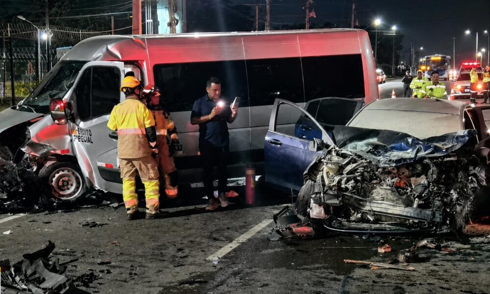 motorista de aplicativo morre após colisão com van em manaus; acidente deixa feridos e uma vítima em estado grave