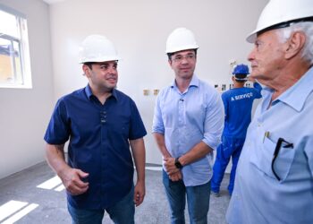 roberto cidade acompanha revitalização de unidade de saúde na zona norte e intervenções na fundação de medicina tropical (1)