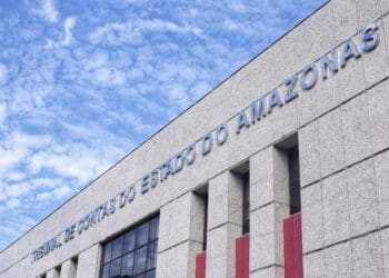 tce am divulga lista de 222 candidatos classificados na prova objetiva da residência jurídica e contábil