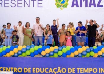 thaisa cidade acompanha governo presente que leva serviços de saúde e cidadania a autazes (1)