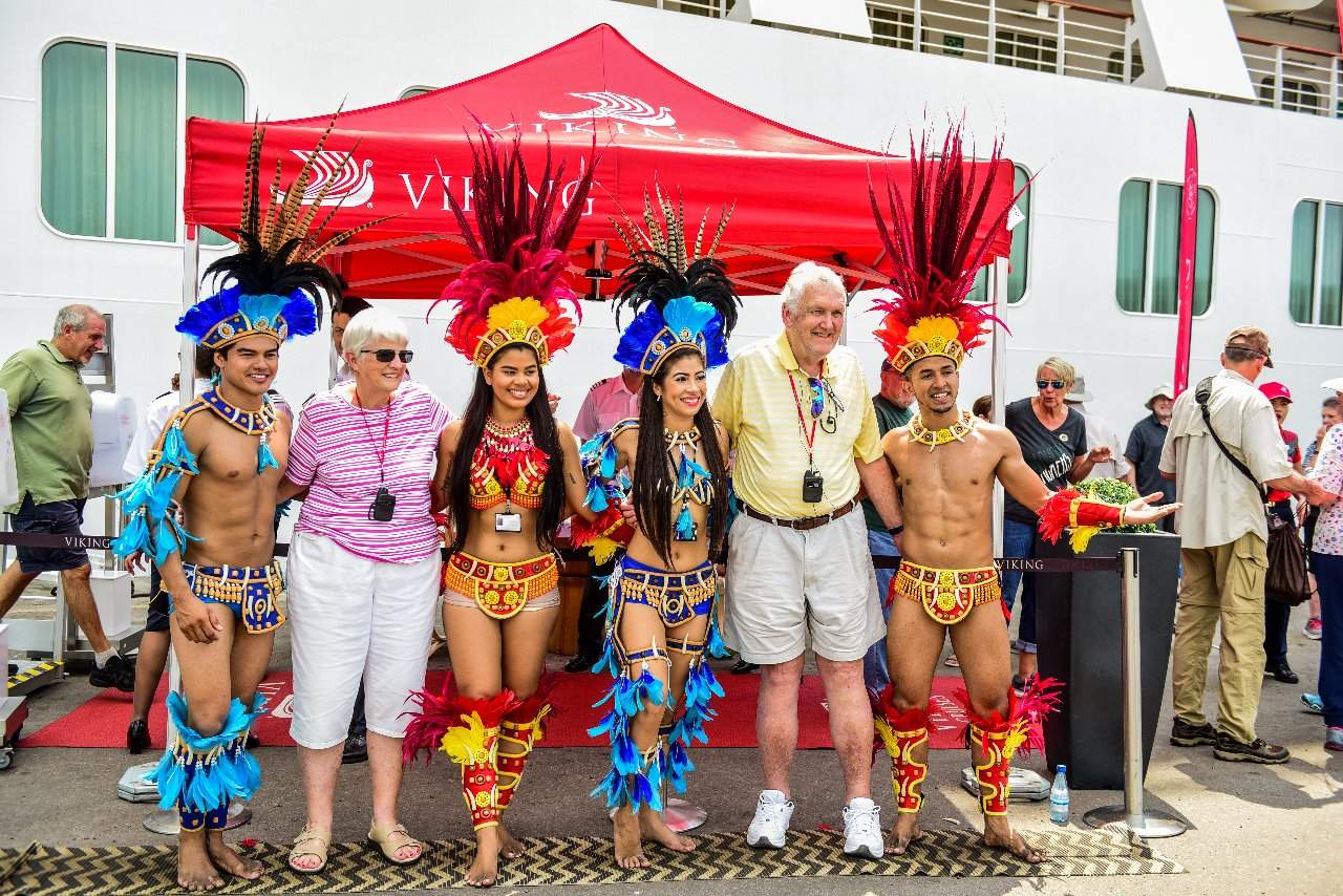 Temporada de Cruzeiros no Amazonas : Navio Viking Sun aporta em Manaus com 1,3 mil turistas