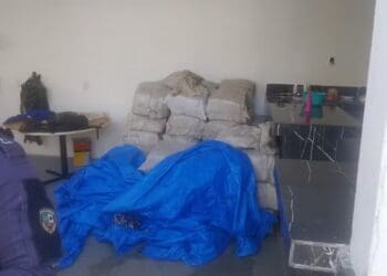 polícia apreende mais de duas toneladas de drogas em casa na zona oeste de manaus